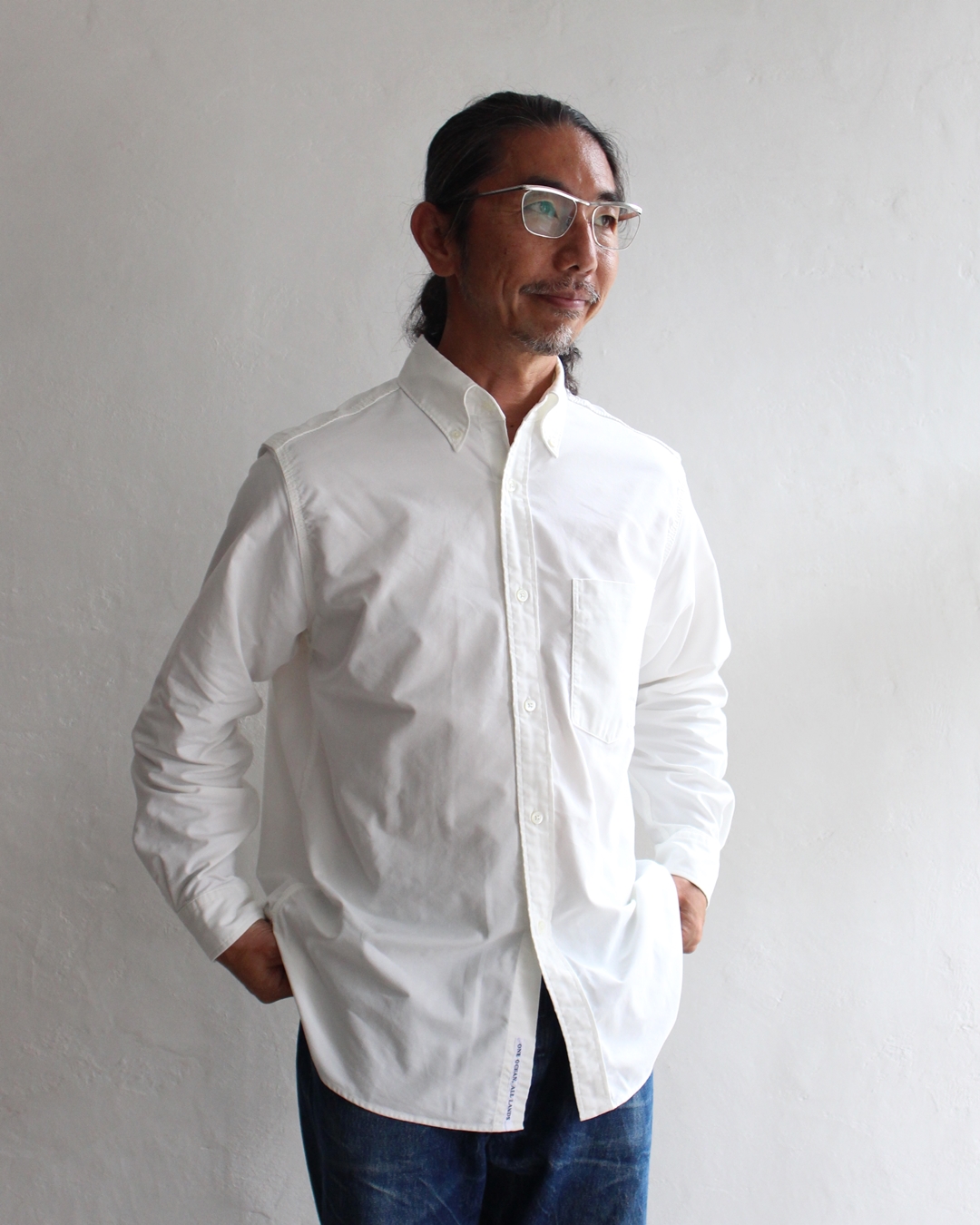 nanamica / nanamicaのオーセンティックな白いシャツ