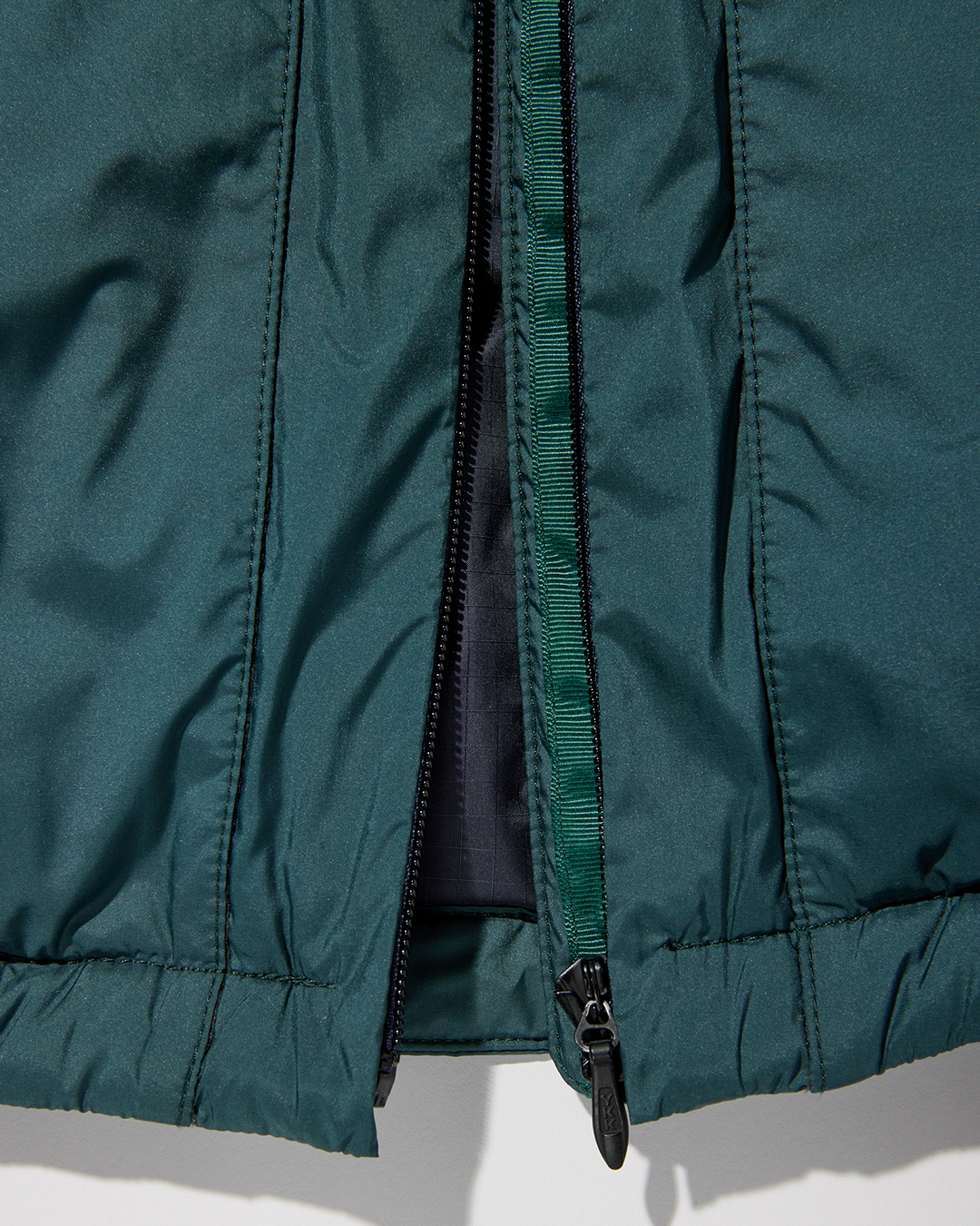 BERGEN REGULAR FIT JACKET IN SHIOZE NYLON WITH SORONA® AURA ECO-PADDING