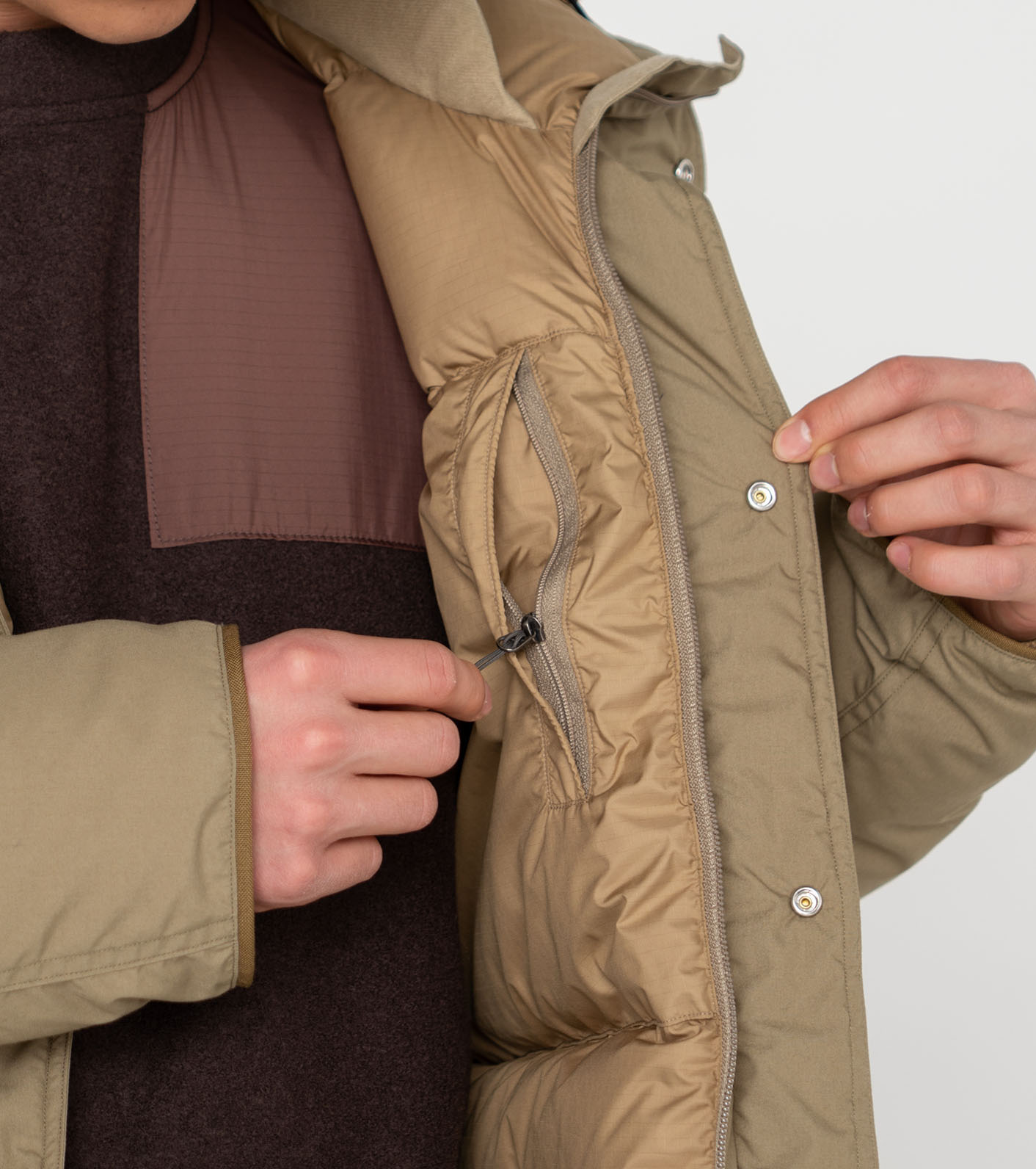 THE NORTH FACE Mountain Short Down Parka