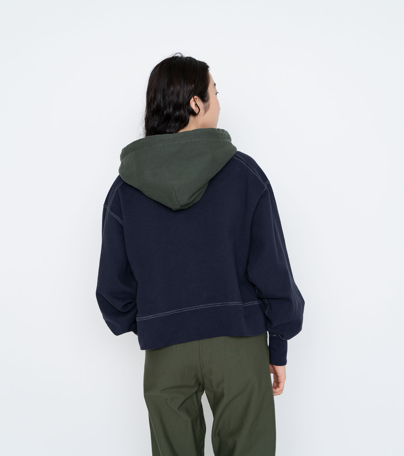 nanamica / Field Graphic Hoodie