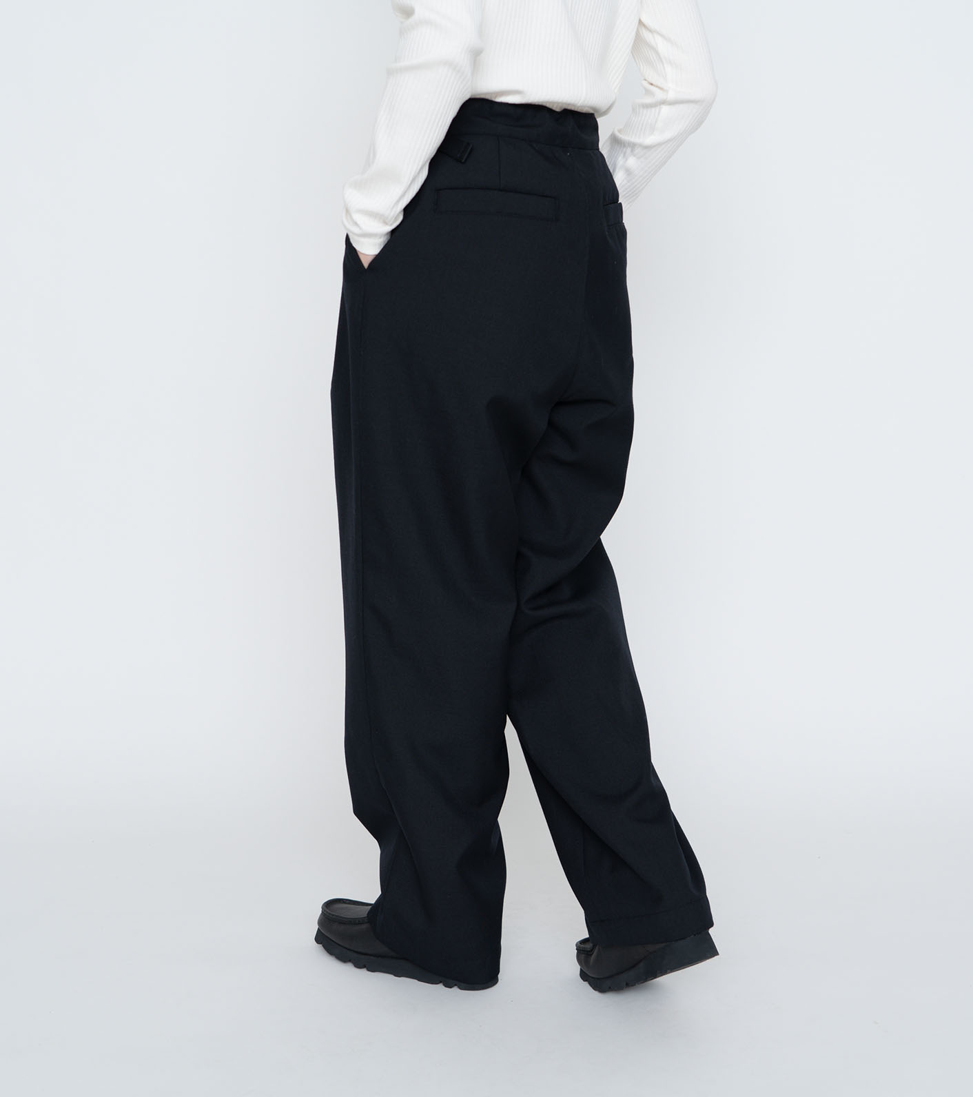 nanamica / Polyester Wool Oxford Tuck Field Pants