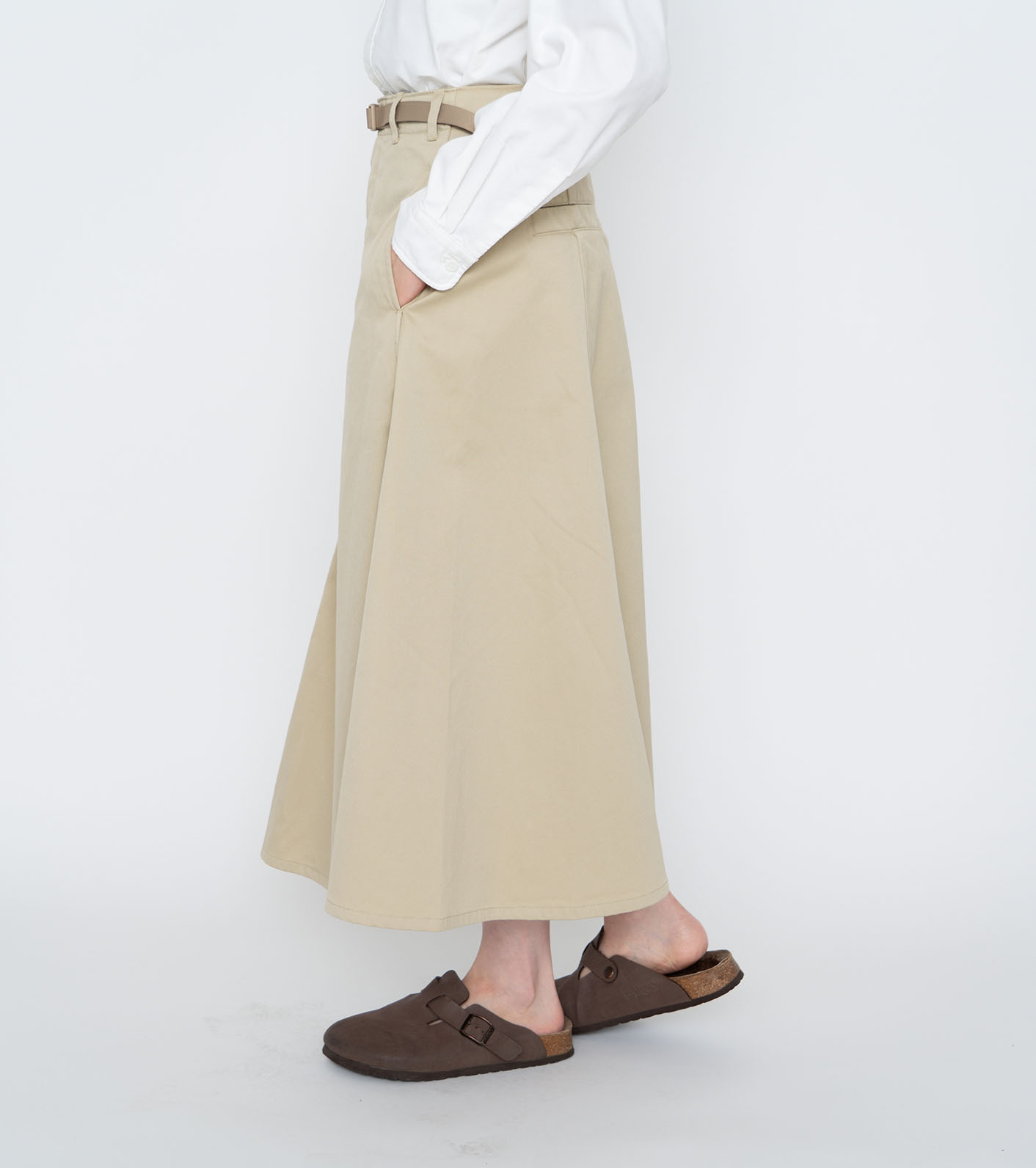 nanamica / Chino Flared Field Skirt