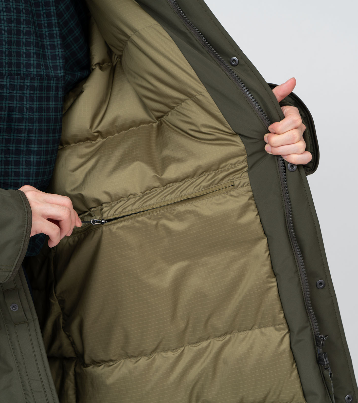 nanamica / GORE-TEX Long Down Coat